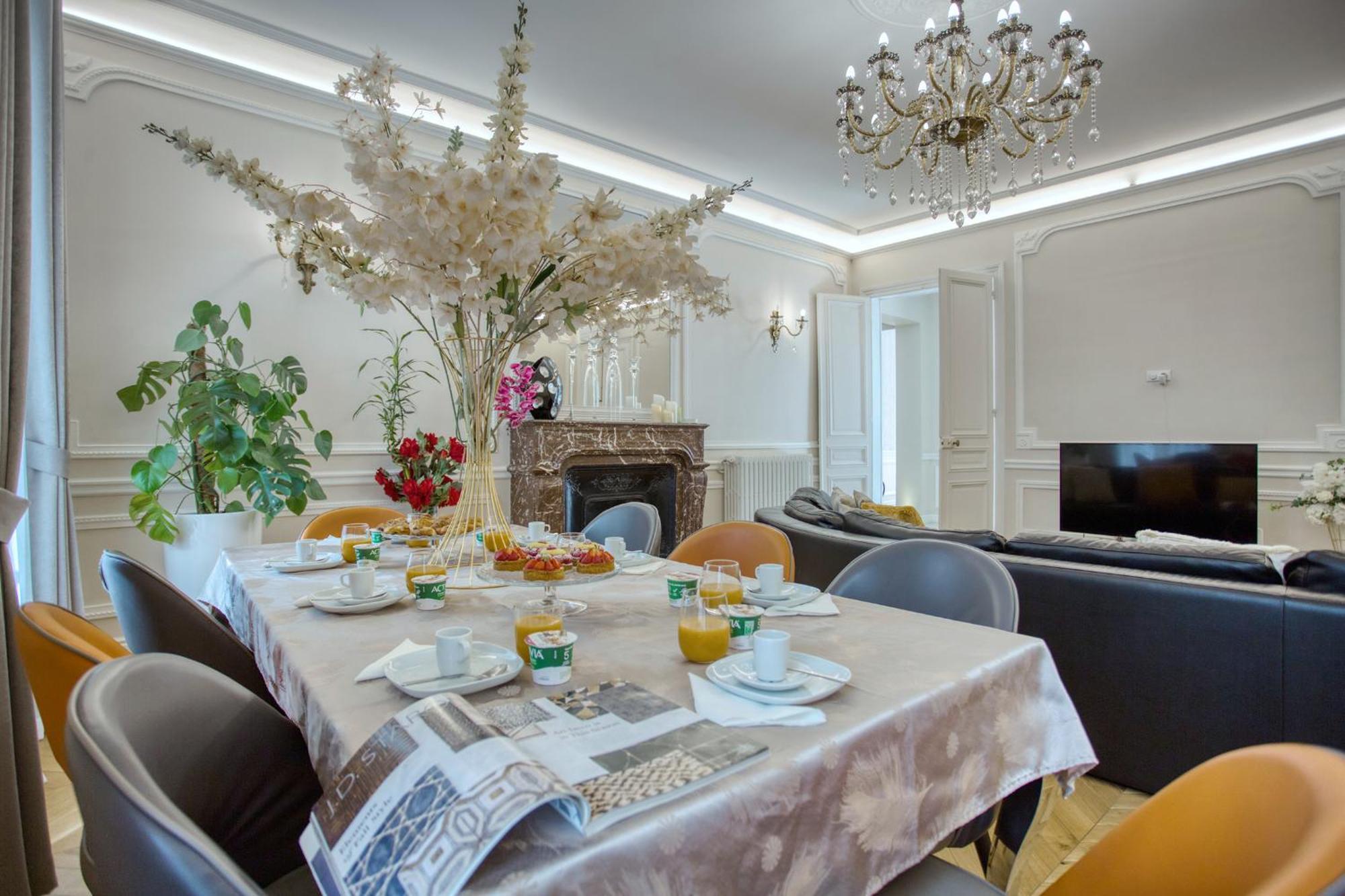 Luxueux 200M2 5Ch Champs Elysees A 1Min Perle Rare Paris Eksteriør bilde